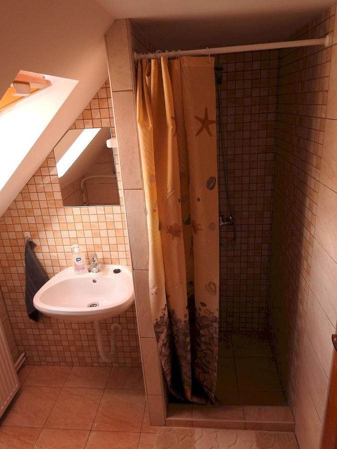 Barackos Vendeghaz Bar Hotel Екстериор снимка